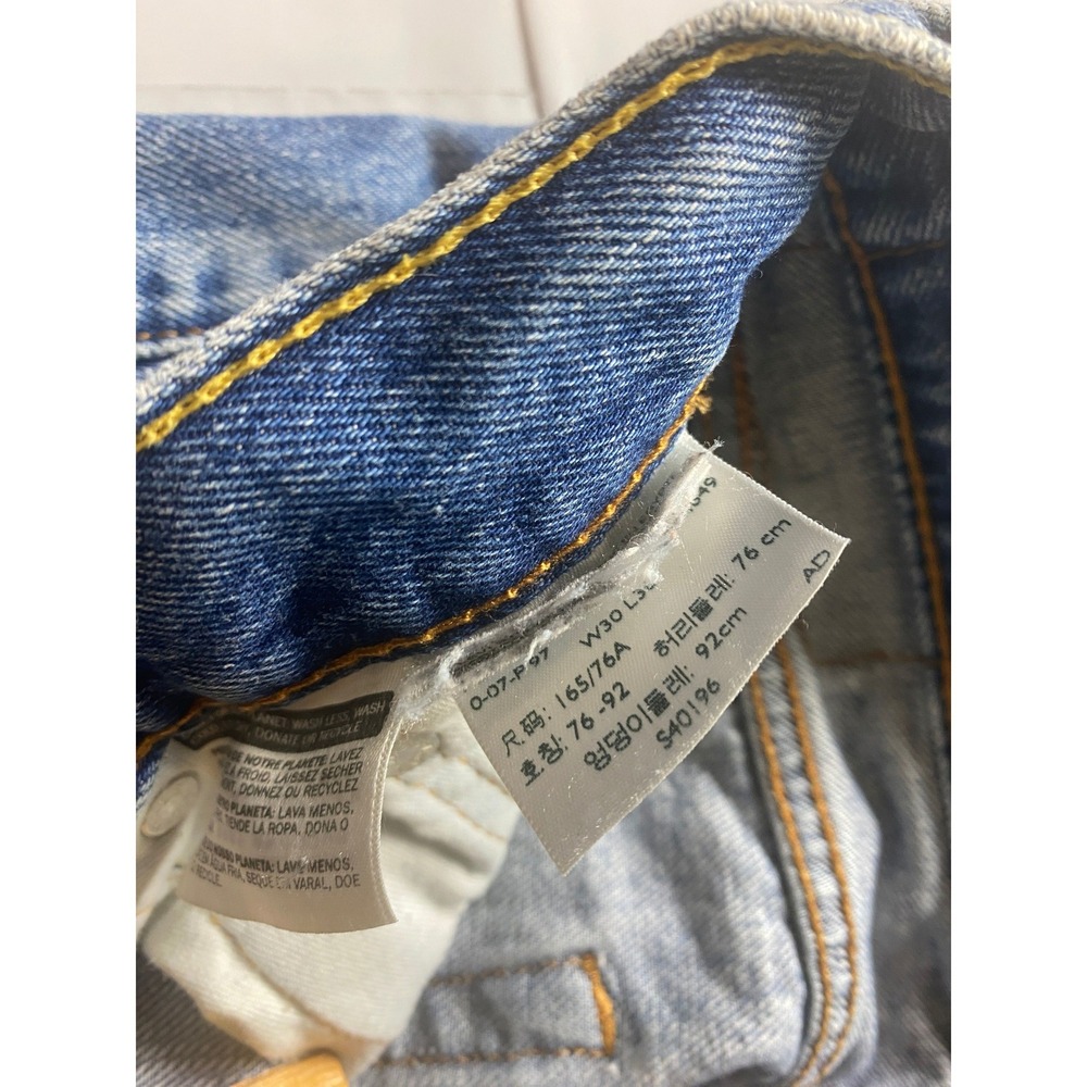Levis 505 Regular Fit Jeans Mens W30 L30 Blue Straight Leg Denim Vintage Wash - Picture 5 of 5